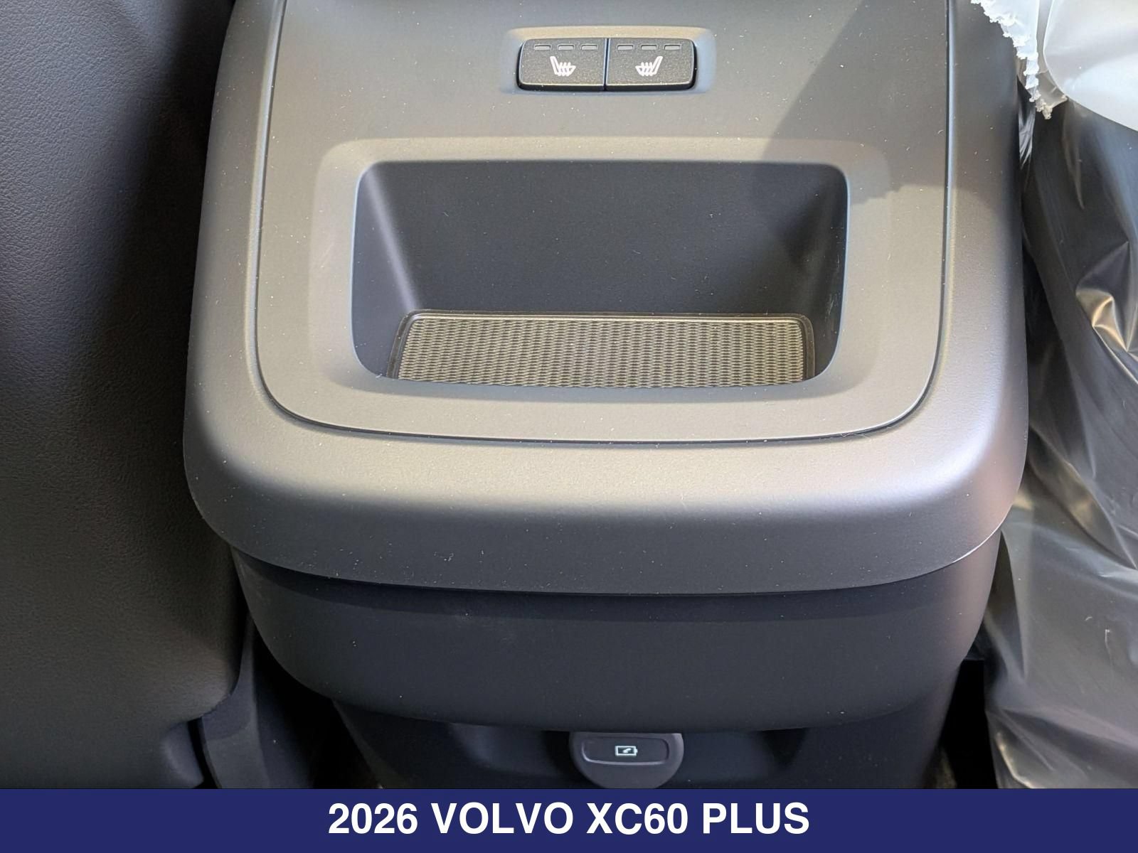 New 2026 Volvo XC60 B5 Plus w/ Protection Package Premier AWD/4WD image 17