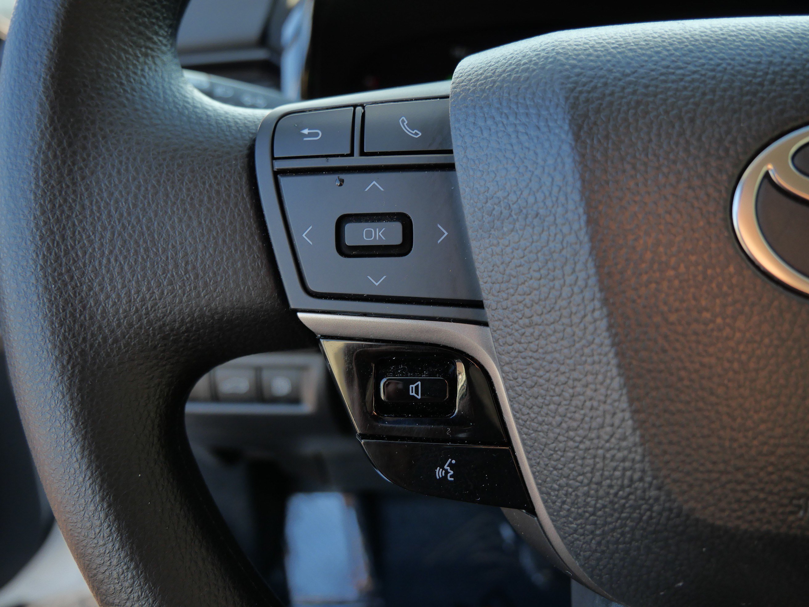 Certified 2026 Toyota Camry LE w/ Convenience Package FWD image 28