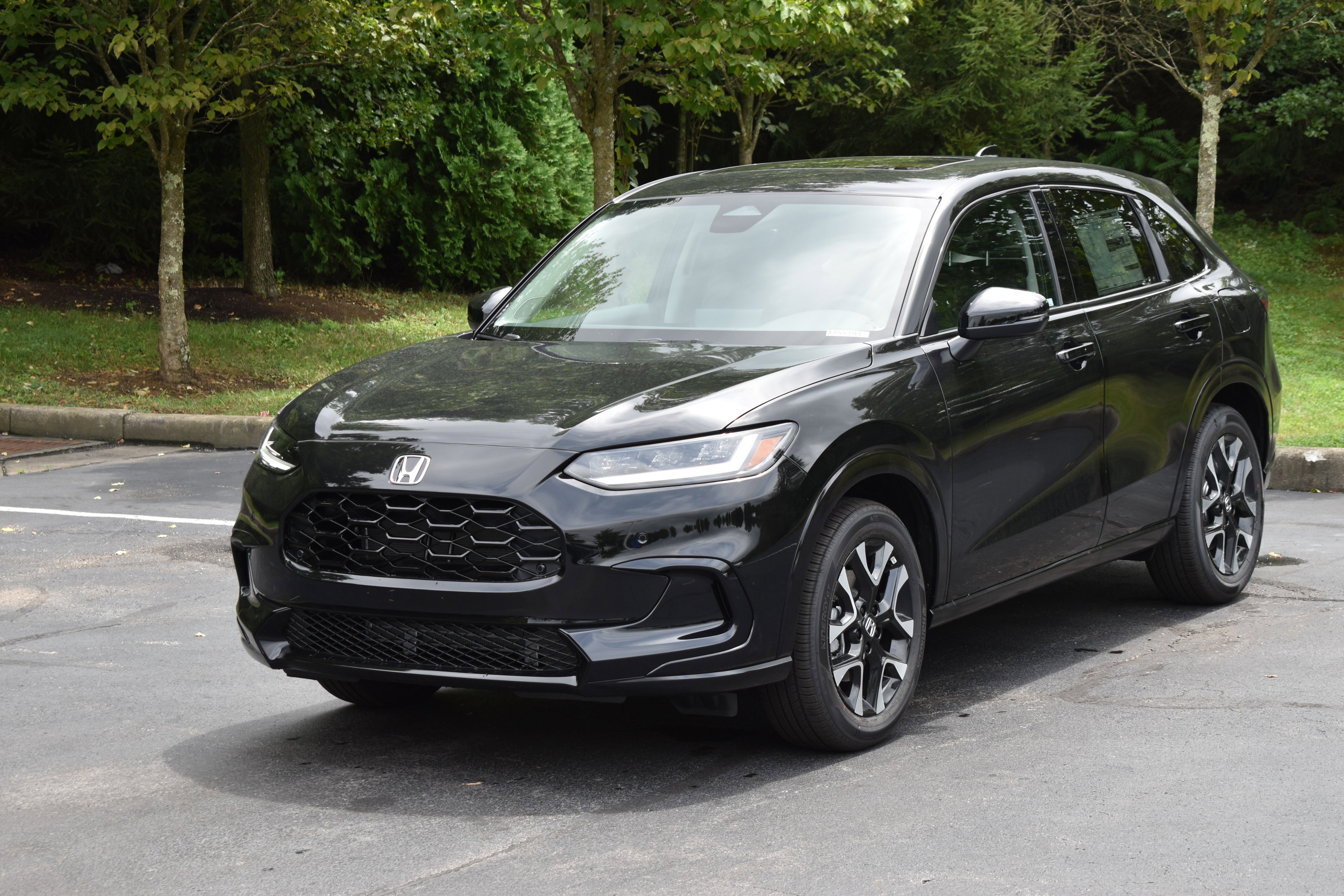 New 2026 Honda HR-V EX-L image 3