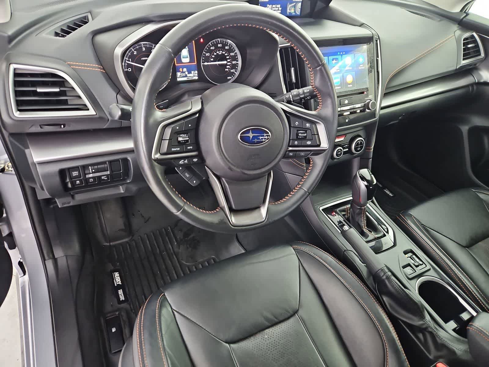 Used 2022 Subaru Crosstrek 2.5i Limited w/ Moonroof Package 1 AWD/4WD image 2