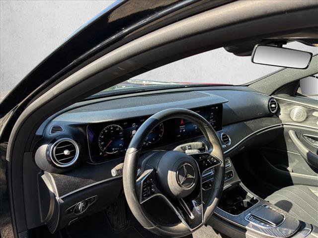 Used 2023 Mercedes-Benz E 350 4MATIC Sedan image 10