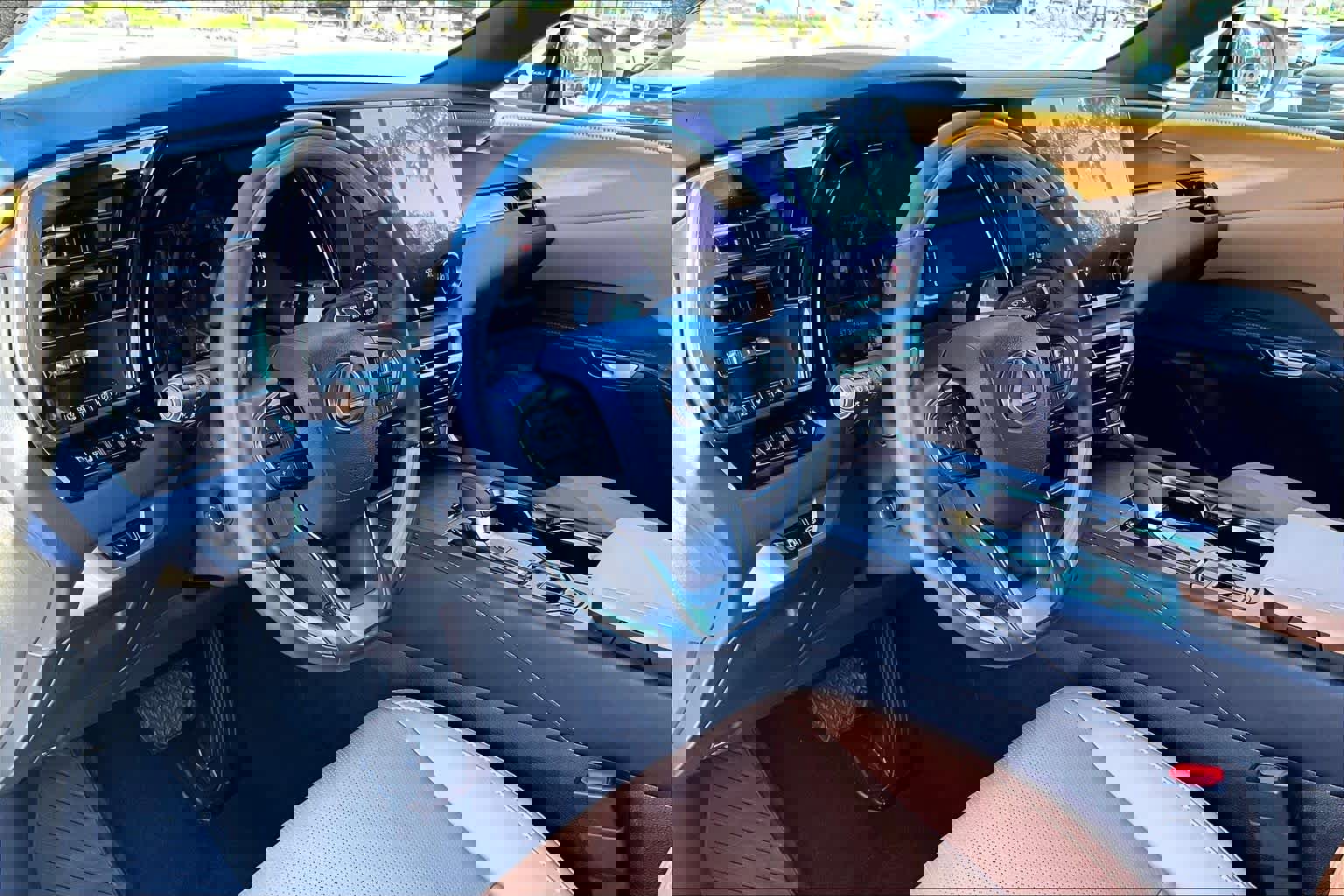 Used 2023 Lexus RX 350 Premium Plus w/ Accessory Package (Z1) image 16