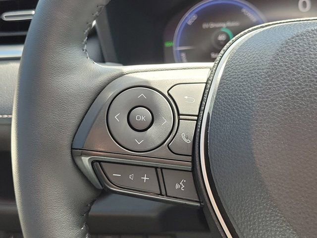 Certified 2025 Toyota RAV4 Limited w/ Advanced Technology Package image 31