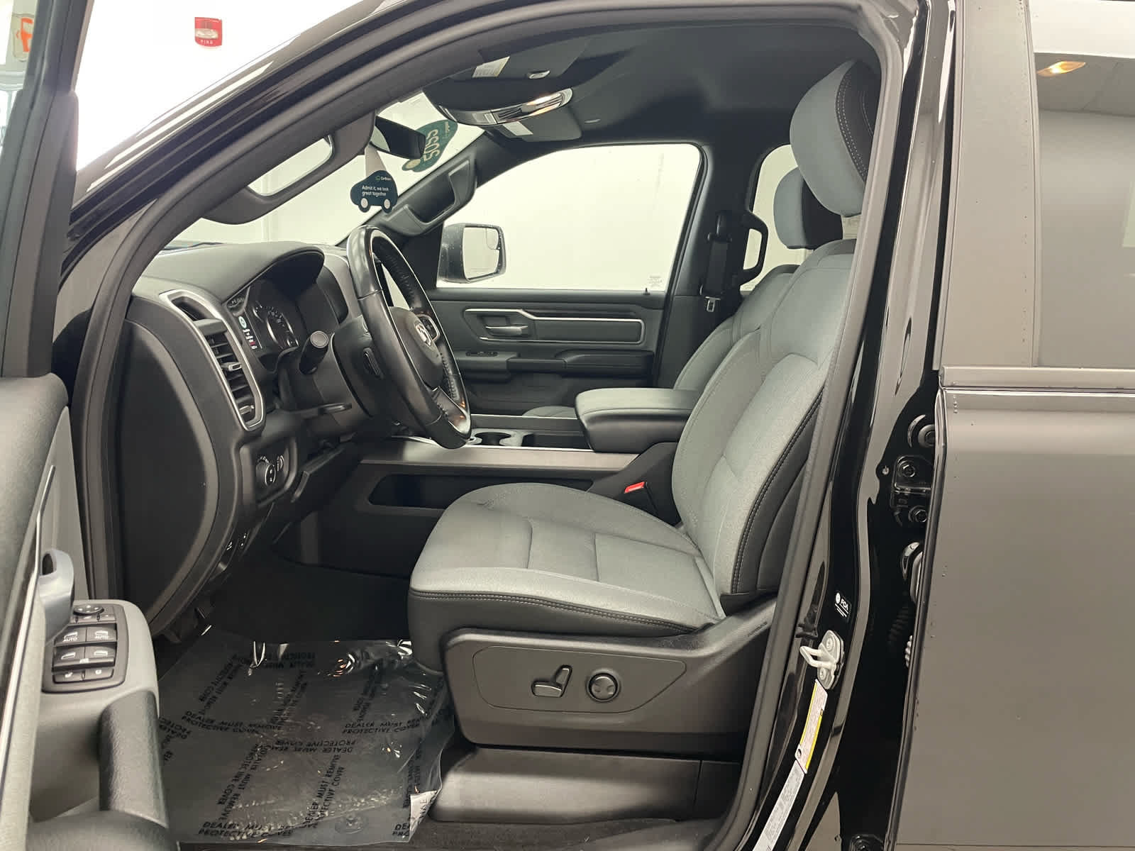 Used 2022 RAM 1500 Big Horn w/ Trailer Tow Group AWD/4WD image 8
