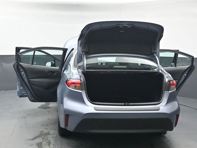 Used 2023 Toyota Corolla LE image 45