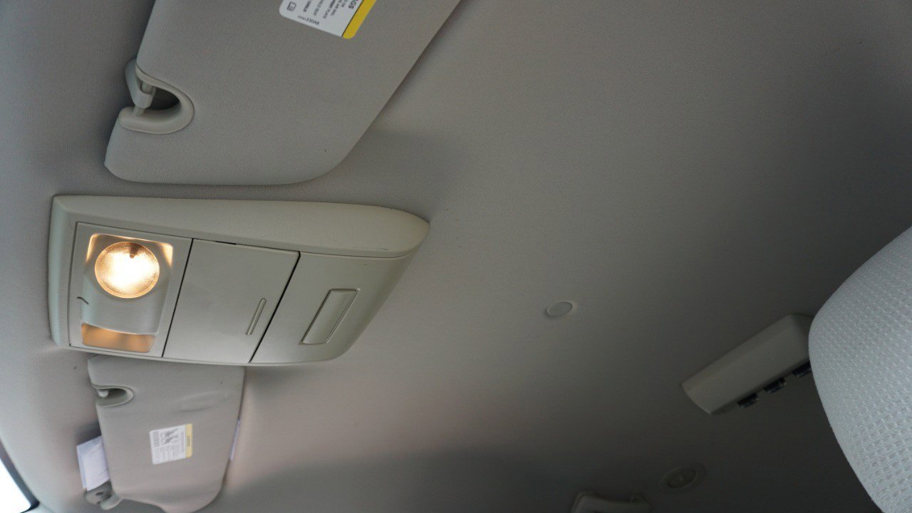 Used 2013 Dodge Grand Caravan SE image 21