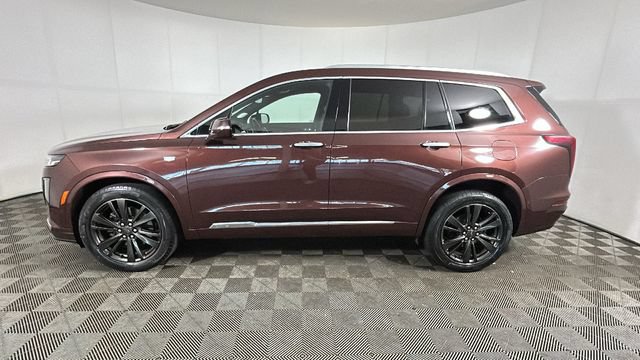 Used 2022 Cadillac XT6 Premium Luxury w/ Technology Package AWD/4WD image 5