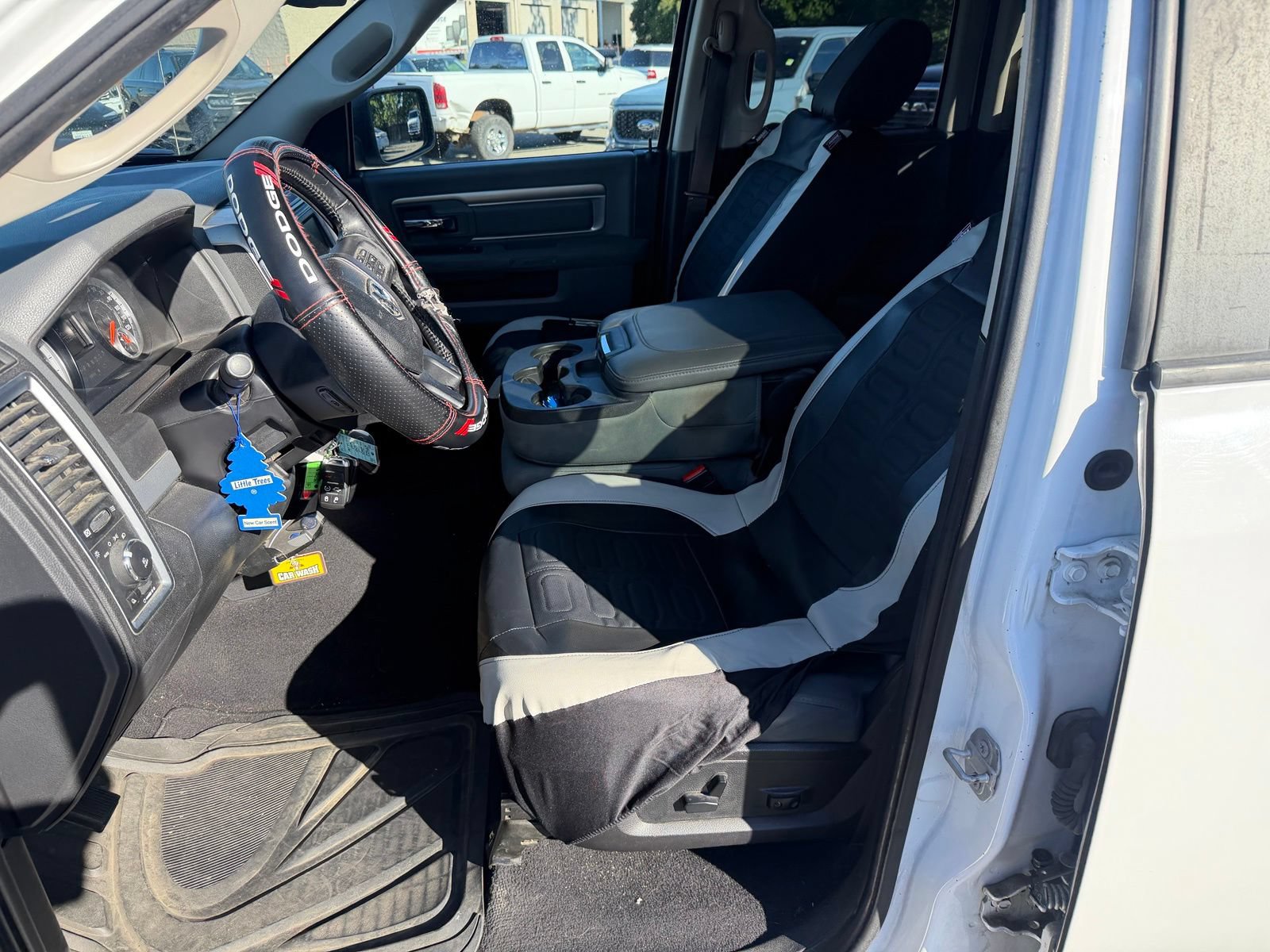 Used 2015 RAM 1500 Big Horn AWD/4WD image 10