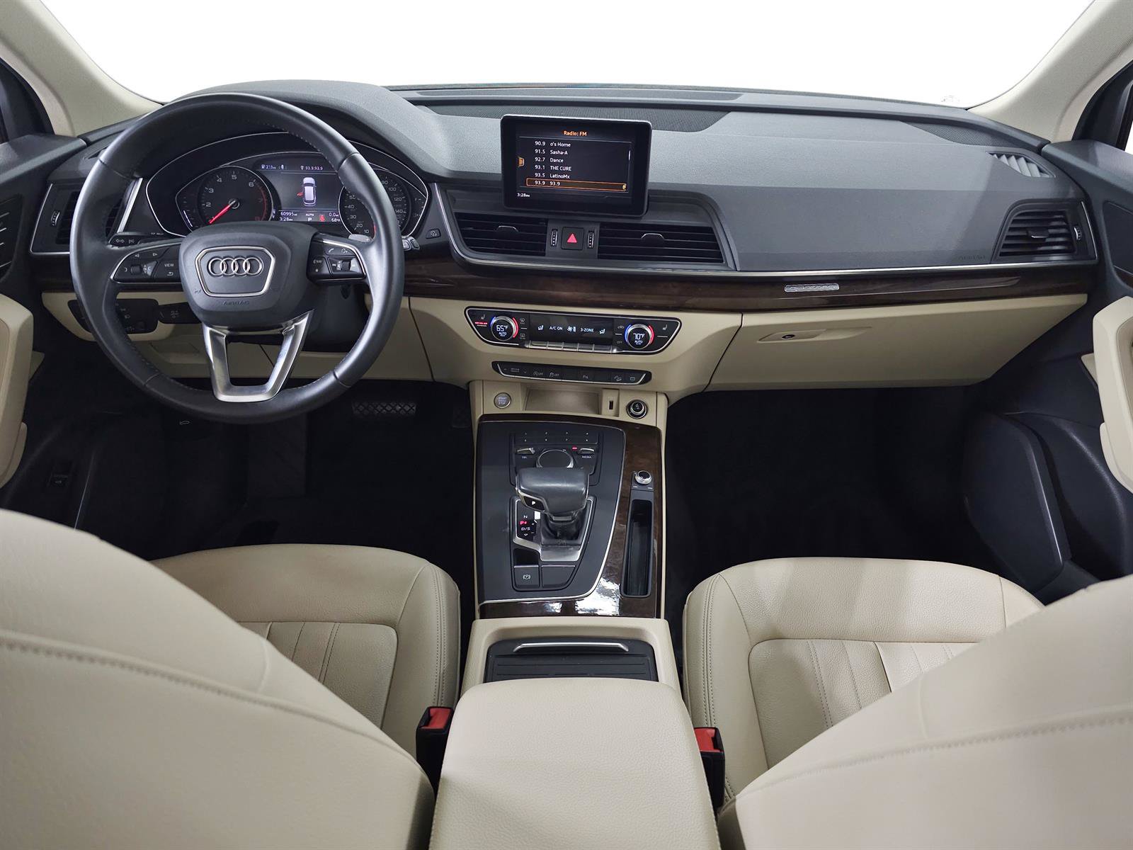 Used 2020 Audi Q5 2.0T Premium w/ Convenience Package AWD/4WD image 11