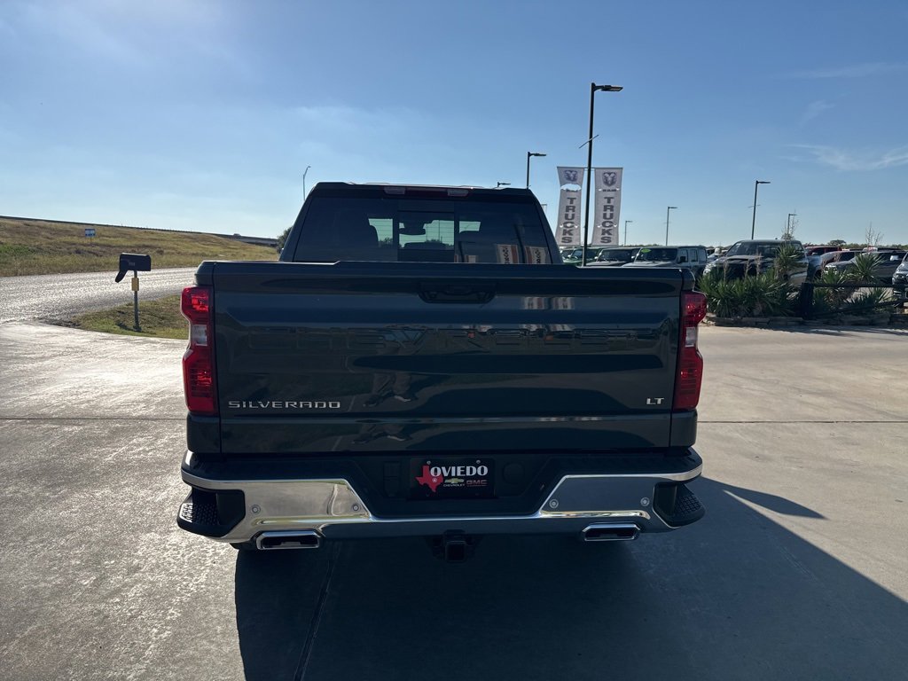 New 2026 Chevrolet Silverado 1500 LT image 4