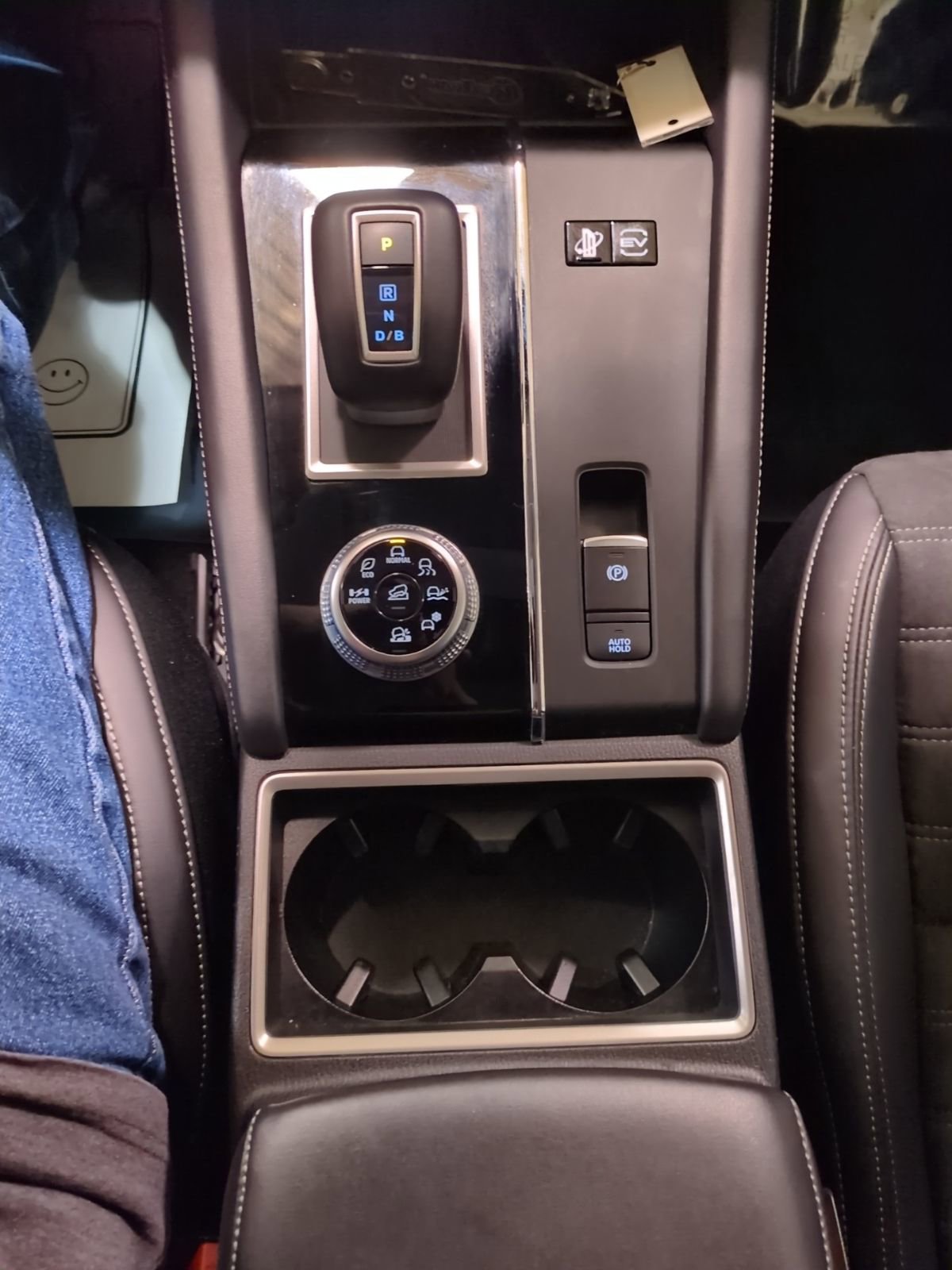 Used 2024 Mitsubishi Outlander SE image 21