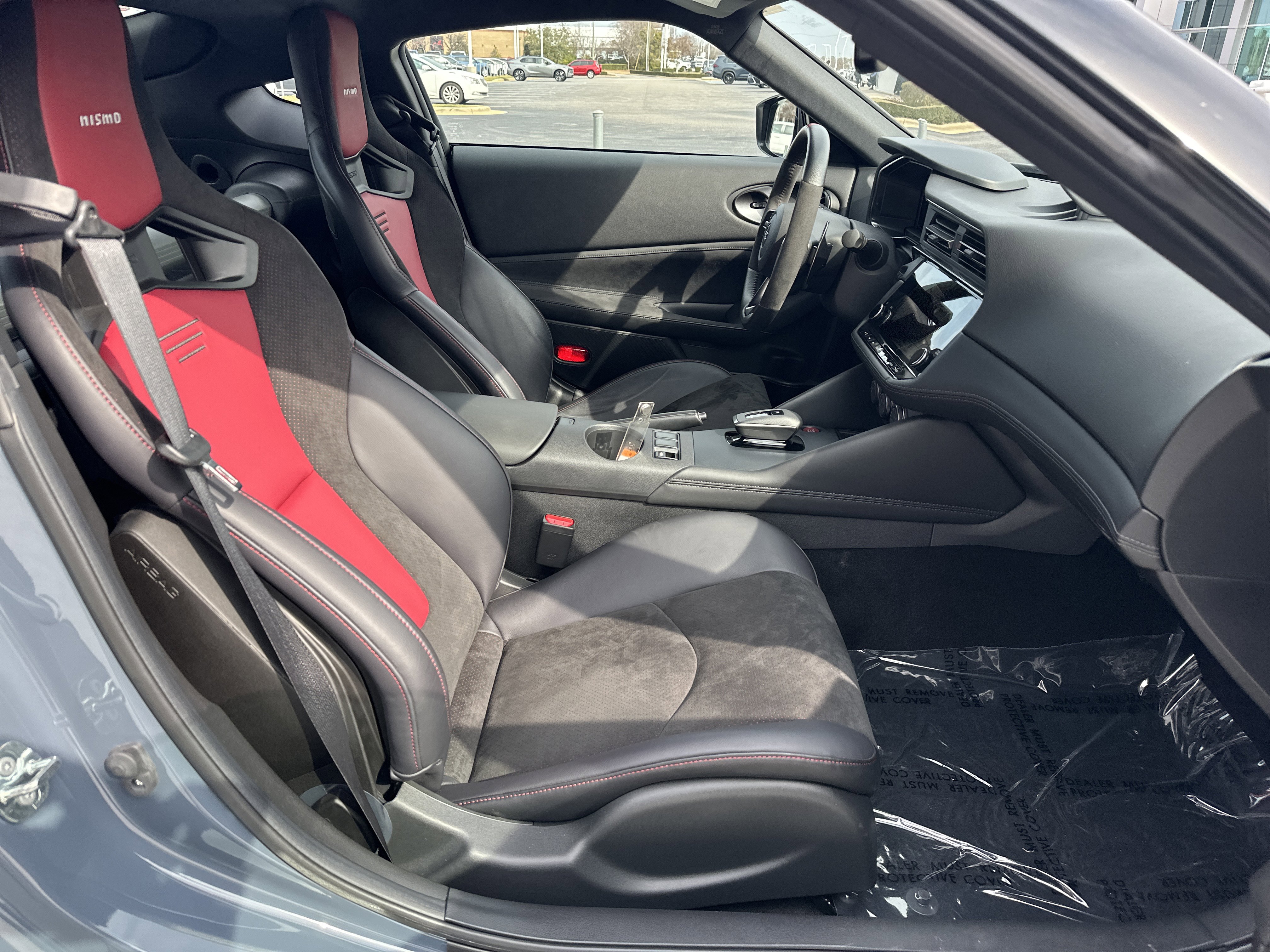 Used 2024 Nissan Z NISMO w/ Floor Mat Package image 32