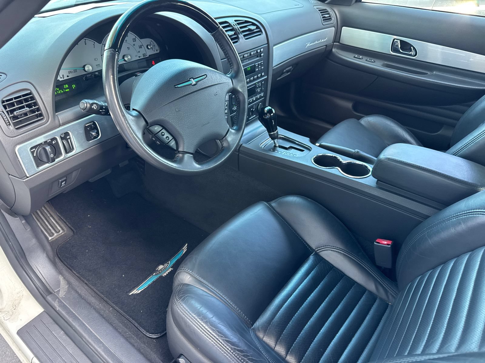 Used 2002 Ford Thunderbird RWD image 14