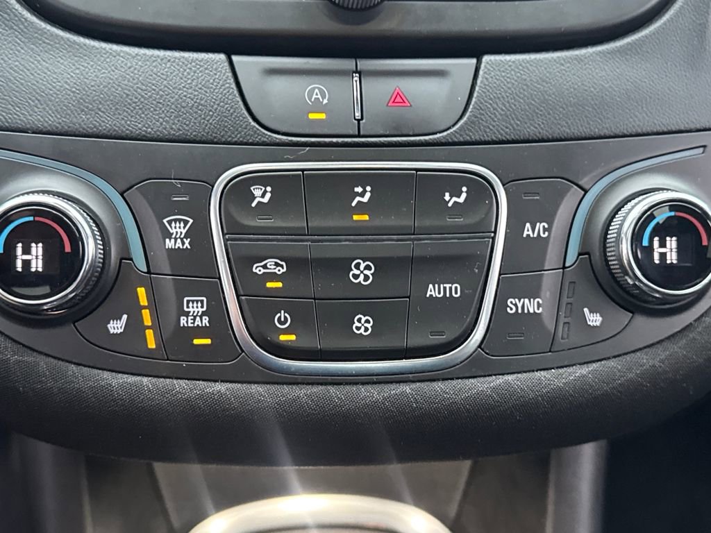 Used 2023 Chevrolet Malibu LT image 24