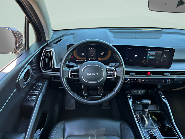 Used 2024 Kia Sorento S w/ Panoramic Sunroof Package AWD/4WD image 8