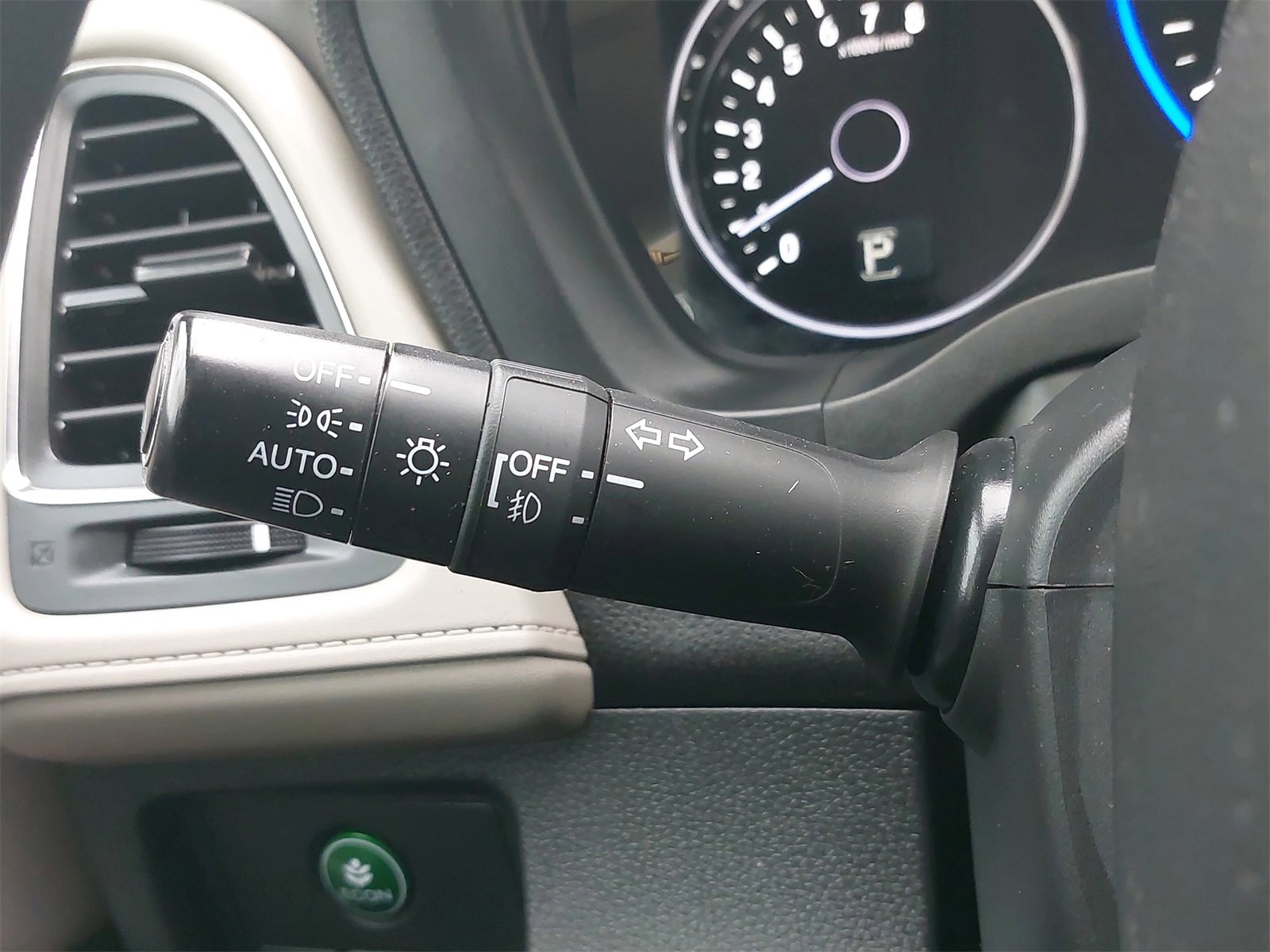 Used 2016 Honda HR-V EX image 24