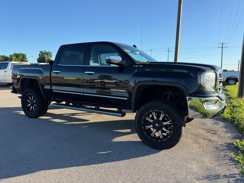Used 2017 GMC Sierra 1500 SLT w/ SLT Premium Package AWD/4WD image 5