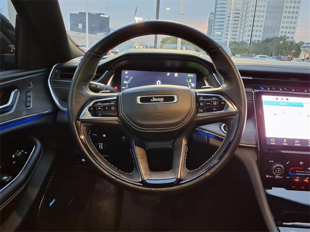 Used 2023 Jeep Grand Cherokee Overland w/ Advanced Protech Group III image 11