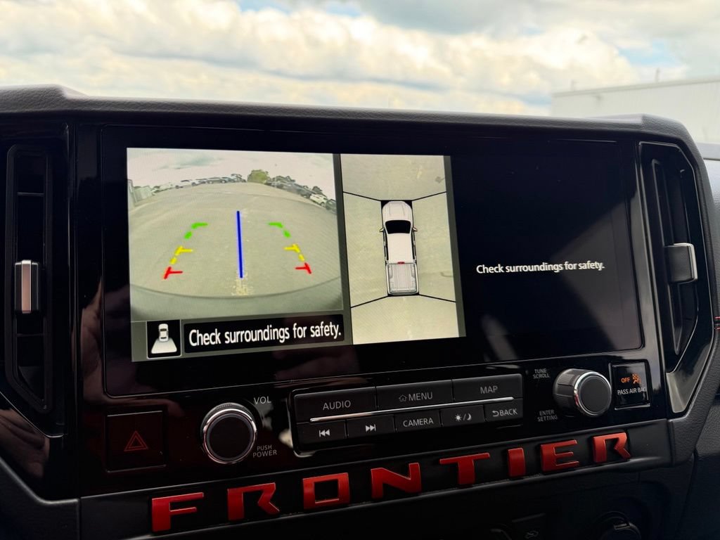 Used 2025 Nissan Frontier PRO-4X w/ Pro Premium Package AWD/4WD image 6