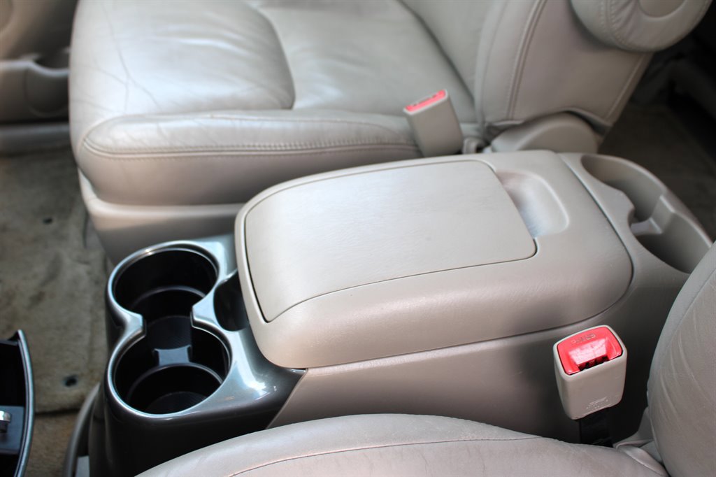 Used 2005 Toyota Sienna XLE image 23