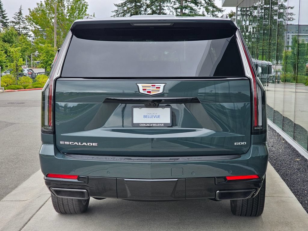 New 2026 Cadillac Escalade ESV Sport w/ Touring Package AWD/4WD image 4