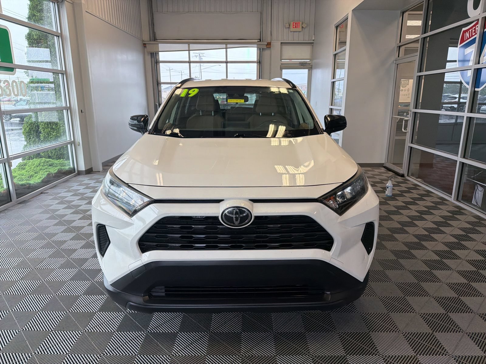 Used 2019 Toyota RAV4 LE w/ All Weather Liner Package AWD/4WD image 2
