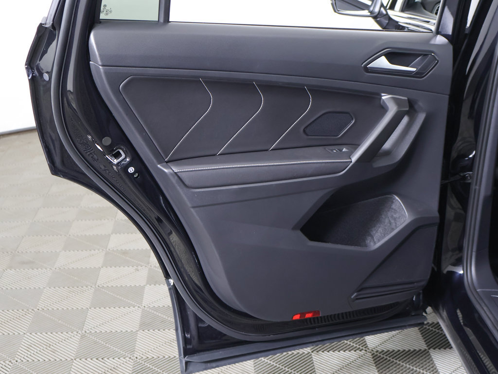 Certified 2024 Volkswagen Tiguan SE AWD/4WD image 24