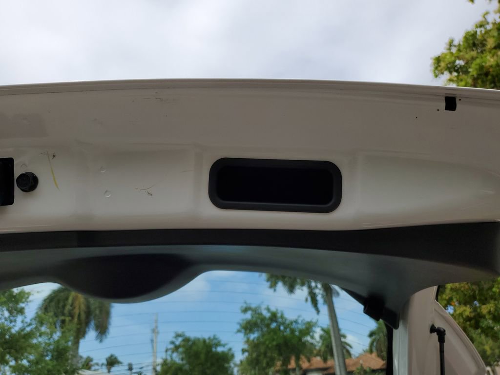 Used 2020 Nissan Kicks SV w/ Exterior Package image 10