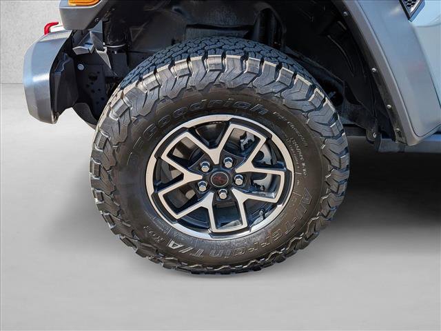Used 2024 Jeep Wrangler Unlimited Rubicon w/ Technology Group AWD/4WD image 23