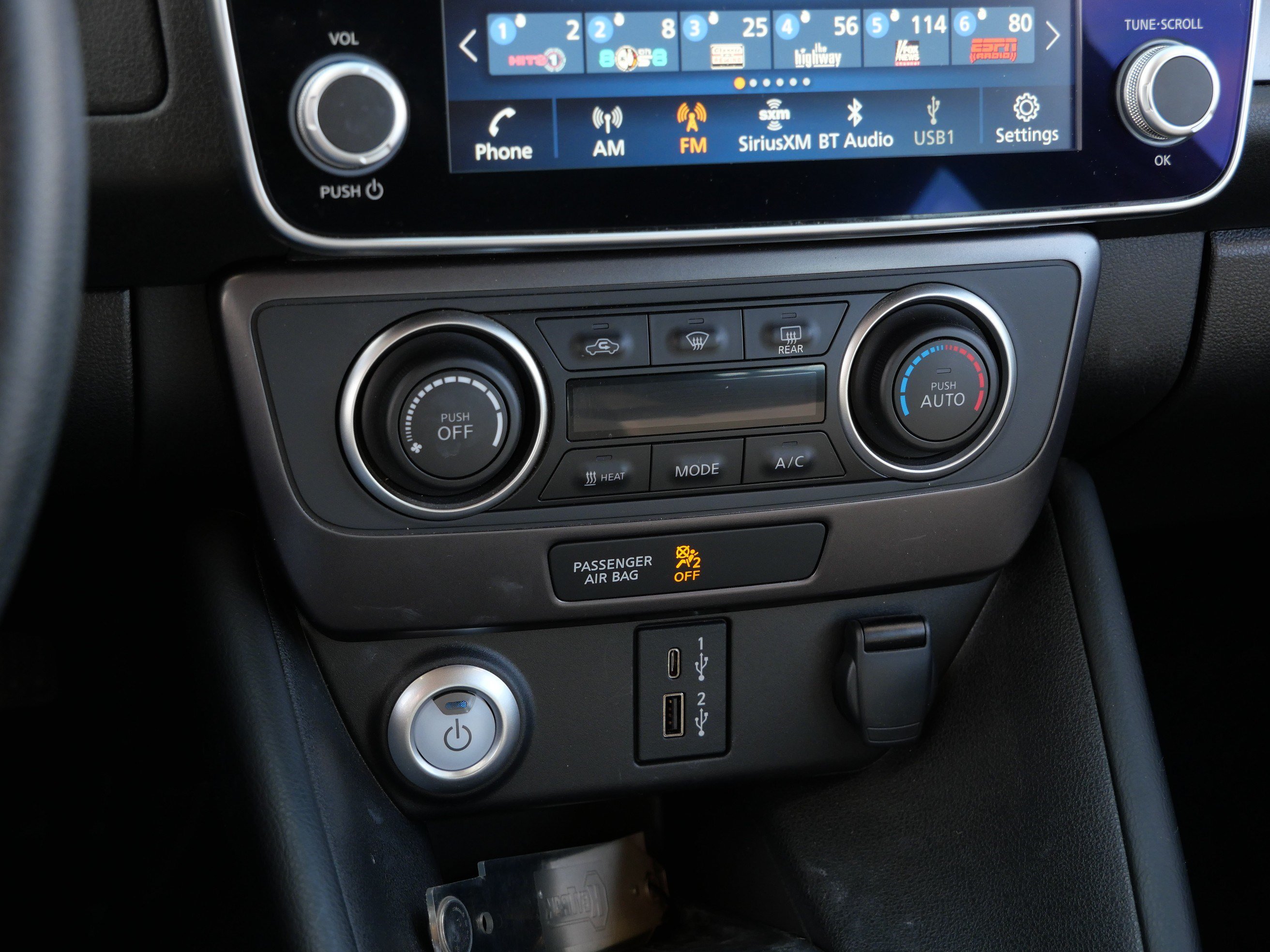 Used 2025 Nissan Leaf S FWD image 23