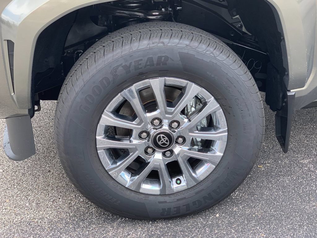 New 2026 Toyota Tacoma Limited AWD/4WD image 30