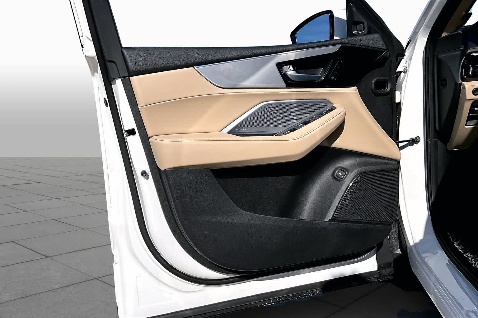 New 2026 Acura MDX w/ Technology Package FWD image 10