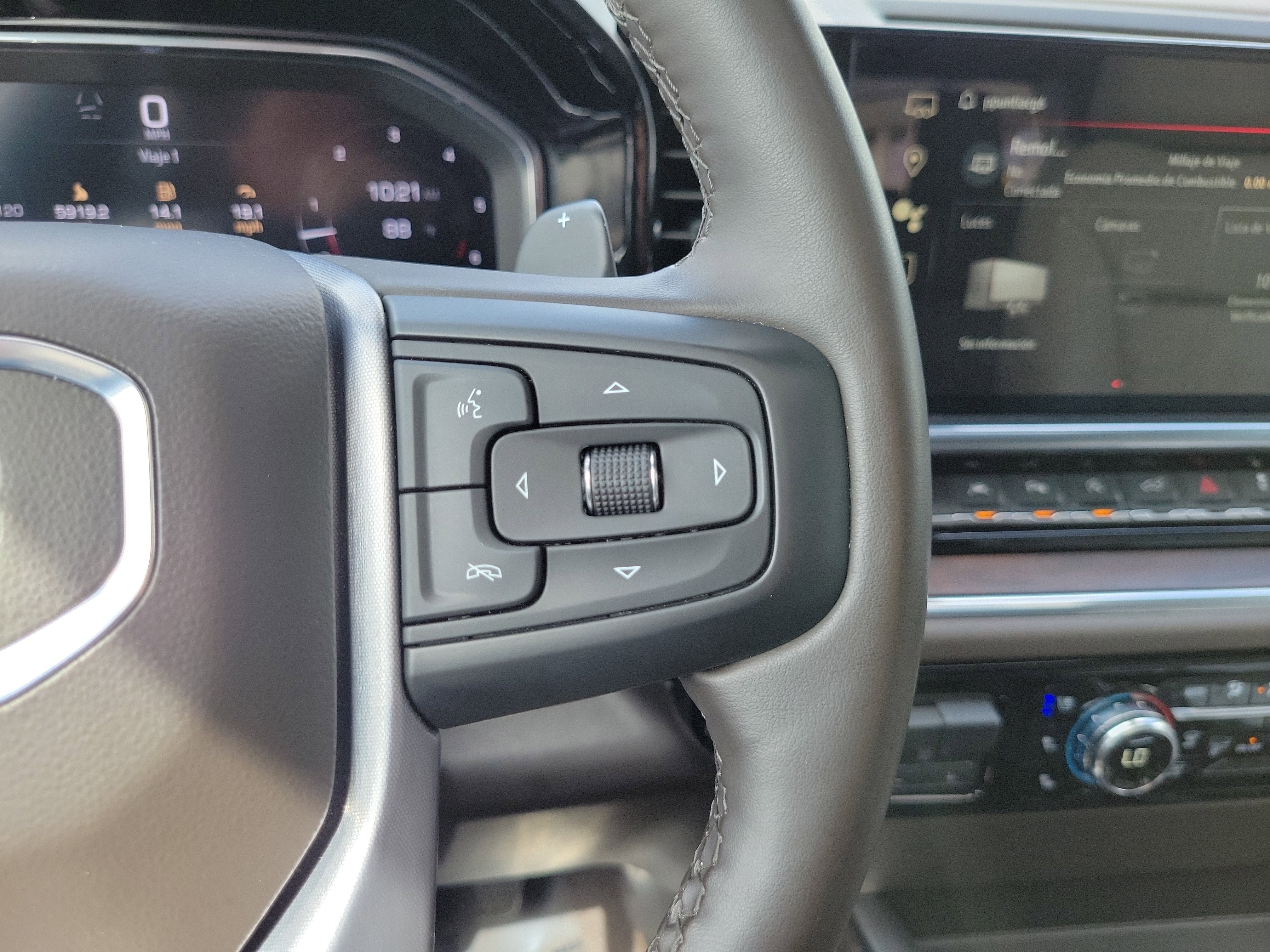 Used 2024 GMC Sierra 1500 SLT w/ SLT Premium Plus Package AWD/4WD image 20