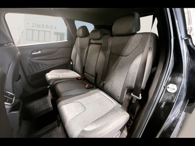 Used 2020 Hyundai Santa Fe SE image 19