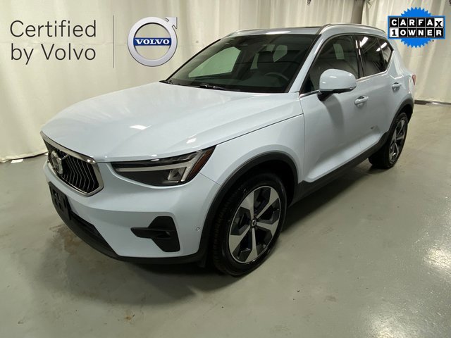 Certified 2025 Volvo XC40 B5 Plus