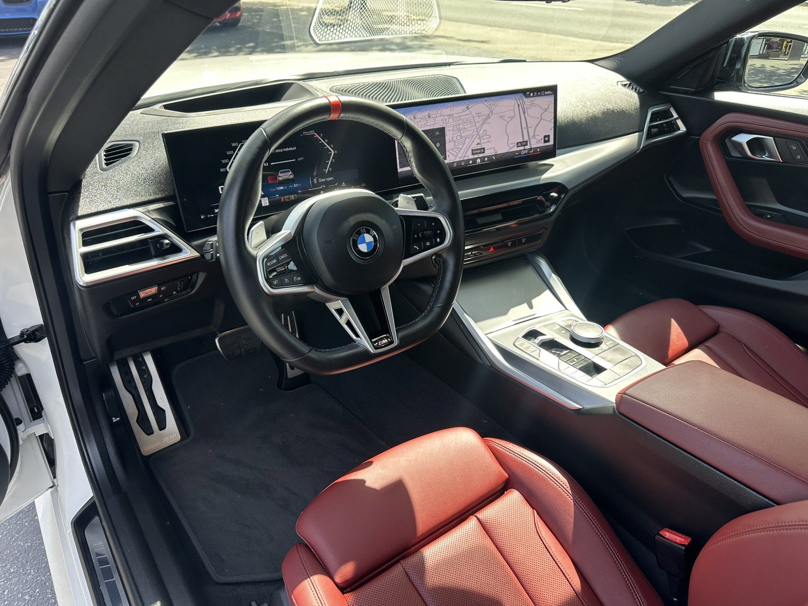 Used 2025 BMW M240i Coupe RWD image 17