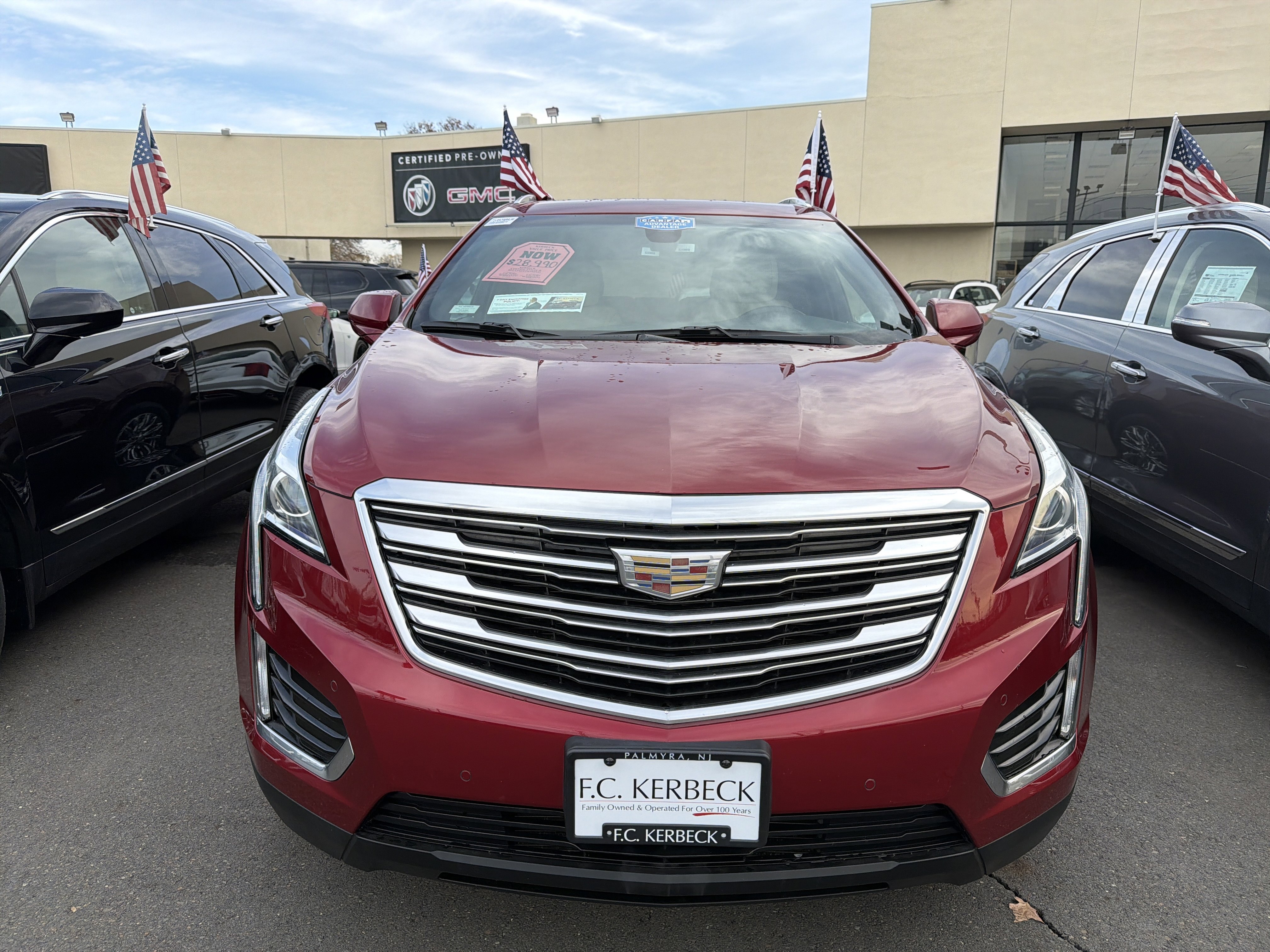 Used 2019 Cadillac XT5 Luxury image 2