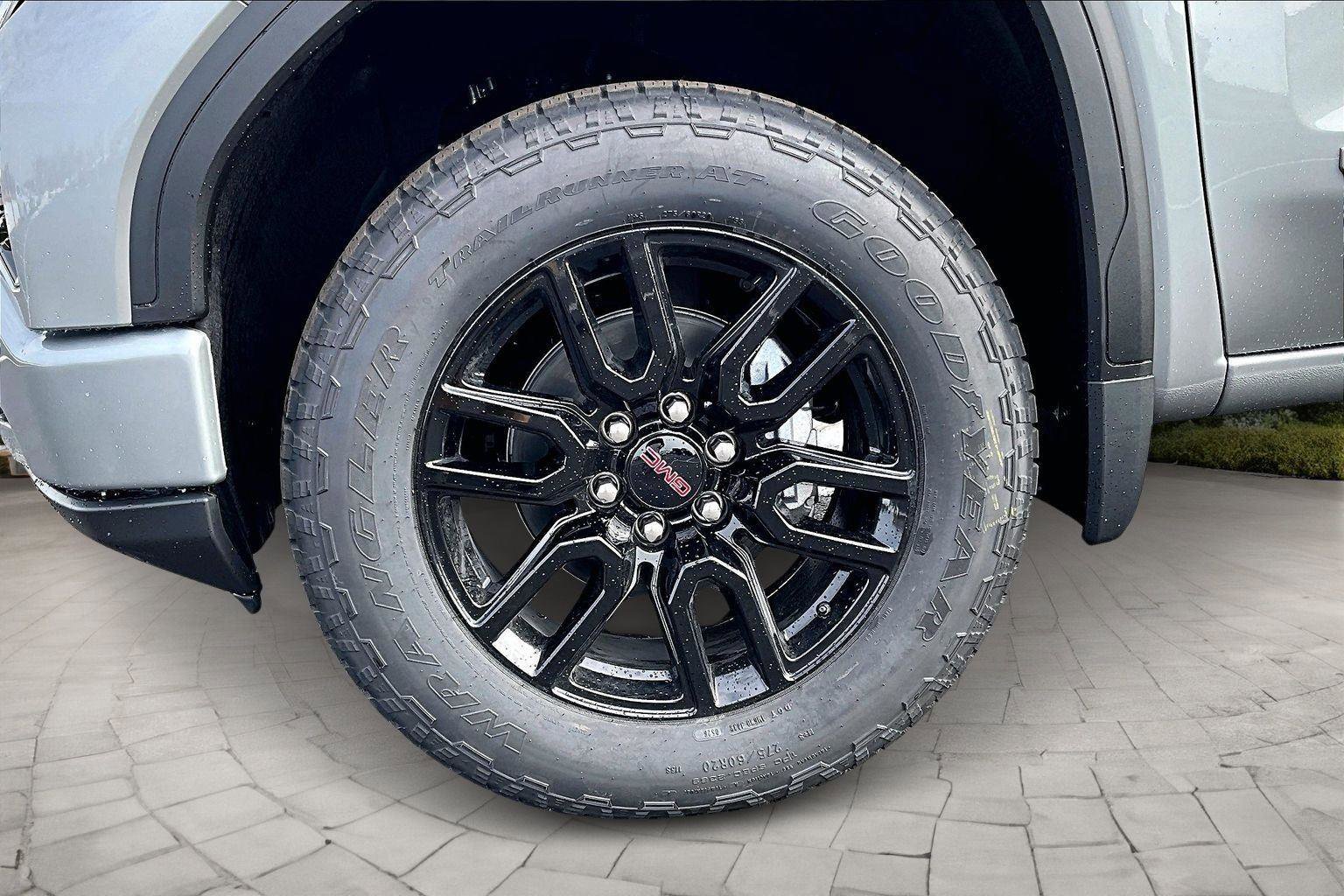 New 2026 GMC Sierra 1500 Elevation image 15