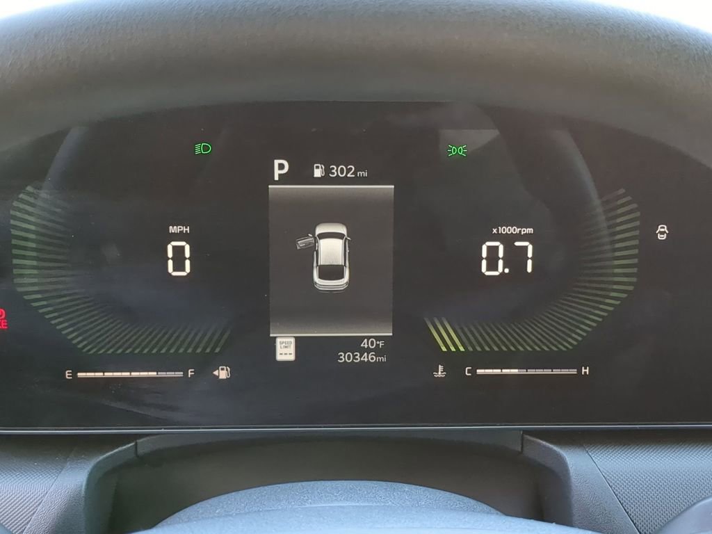 Used 2025 Kia K4 LXS image 15