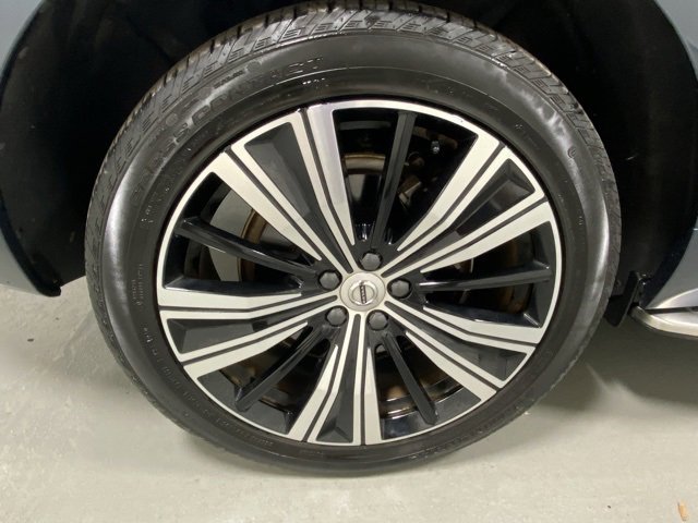 Used 2022 Volvo XC60 B6 Inscription w/ Advanced Package image 5