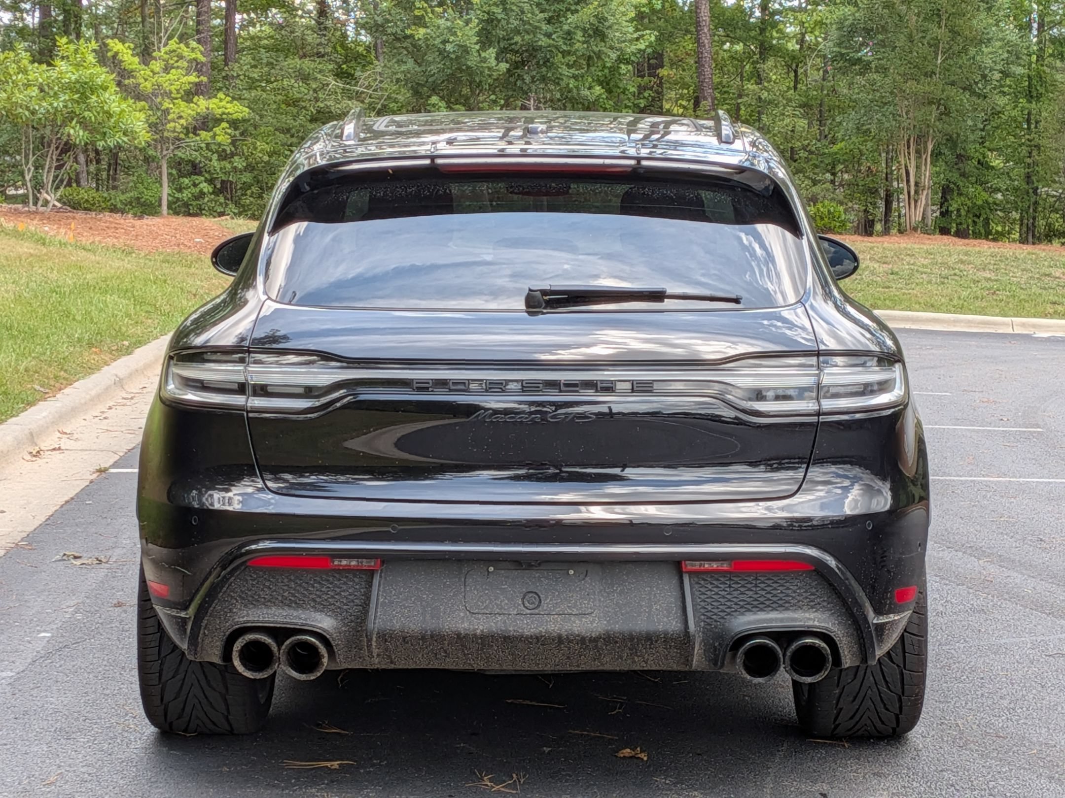 Certified 2024 Porsche Macan GTS AWD/4WD image 23