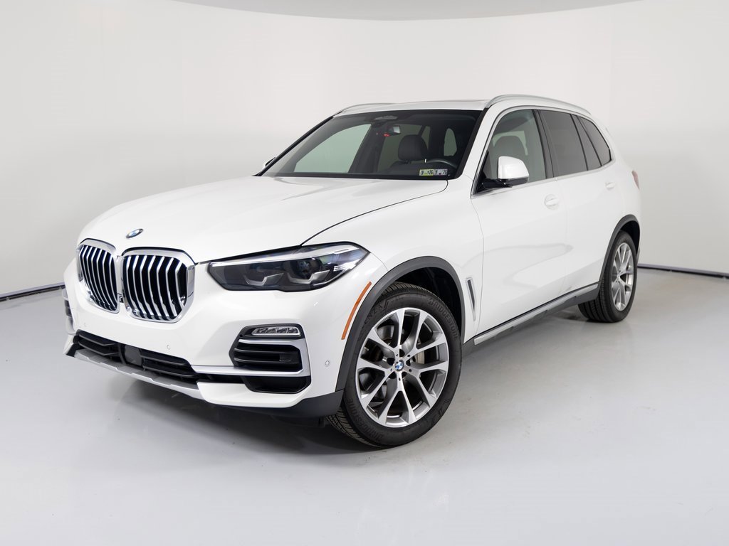 Used 2021 BMW X5 xDrive40i w/ Premium Package 2