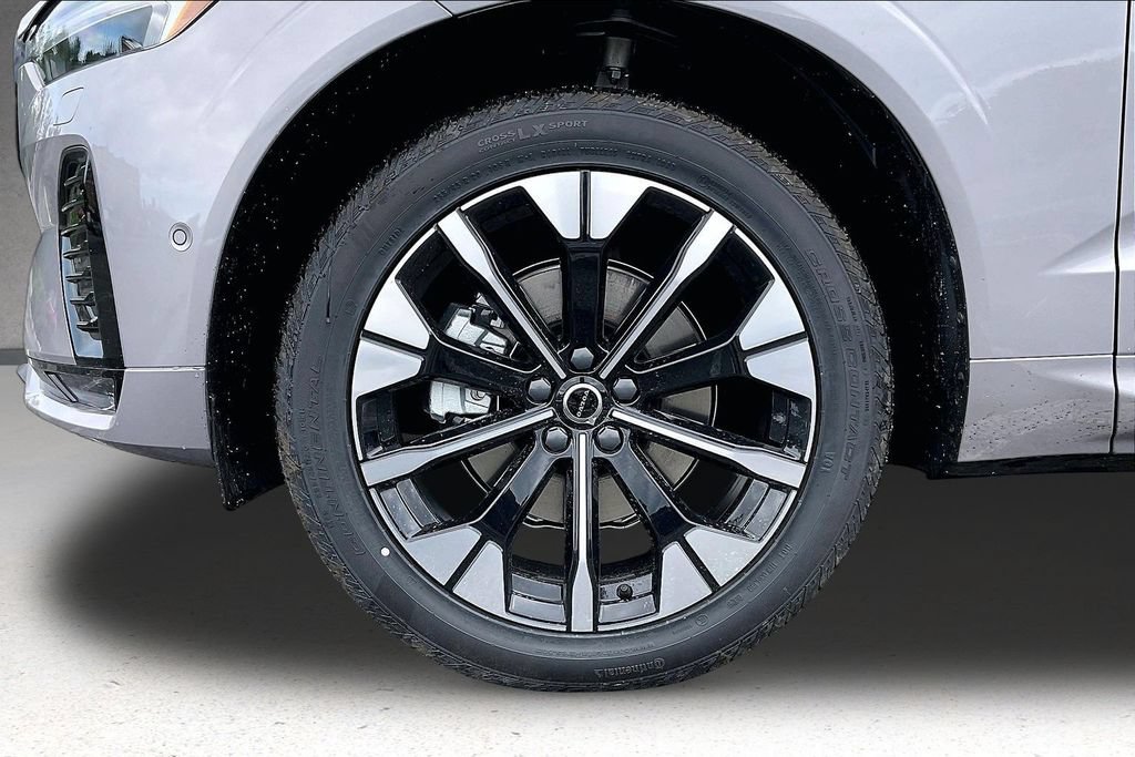 New 2026 Volvo XC60 B5 Ultra w/ Climate Package AWD/4WD image 14