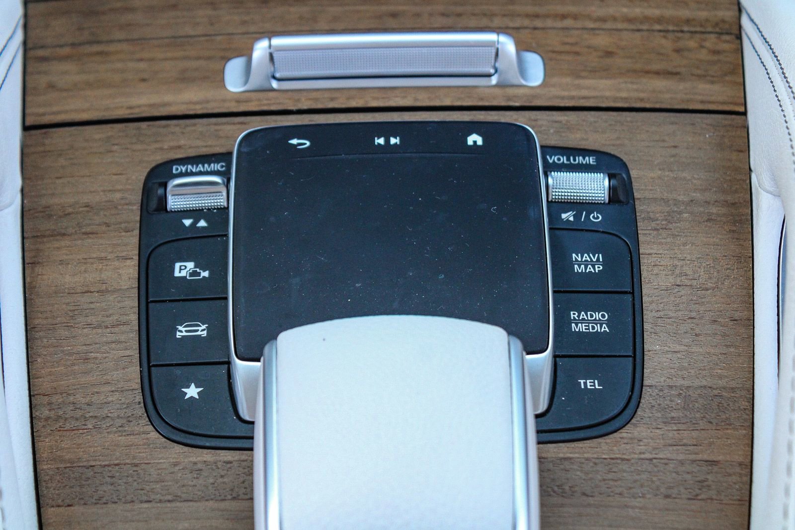 Certified 2024 Mercedes-Benz GLS 450 4MATIC image 15