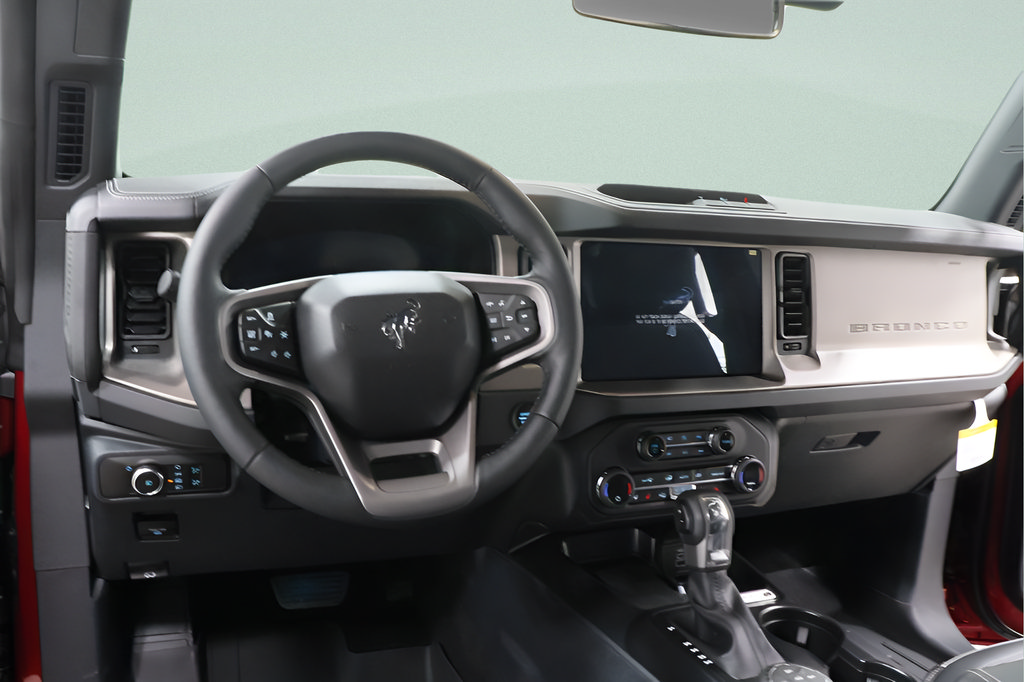 New 2026 Ford Bronco Outer Banks AWD/4WD image 9