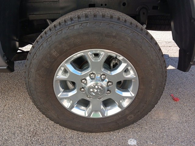 Used 2024 RAM 2500 Laramie w/ Safety Group image 18