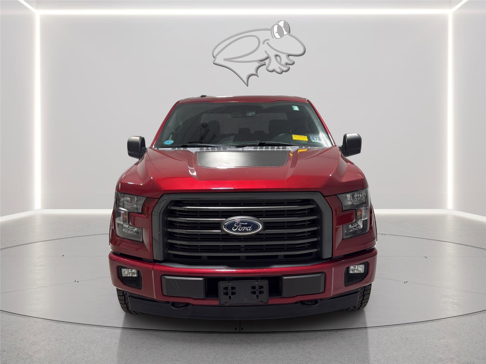 Used 2017 Ford F150 XLT w/ Equipment Group 302A Luxury AWD/4WD image 10