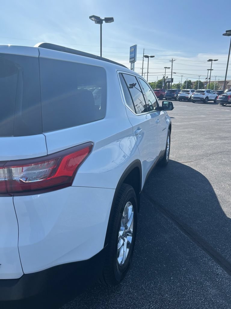 Used 2019 Chevrolet Traverse LT AWD/4WD image 17