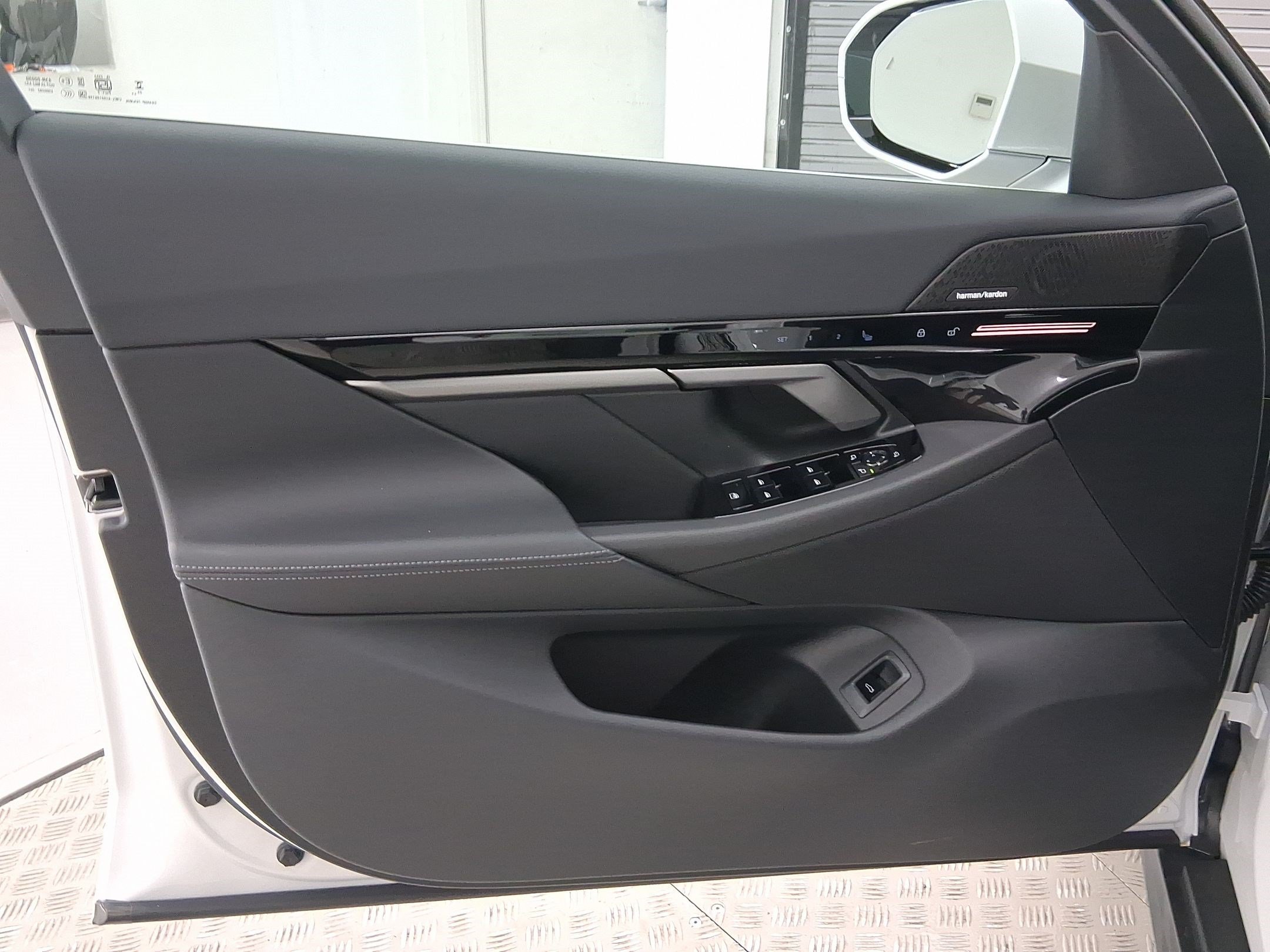 New 2026 BMW 530i RWD image 13
