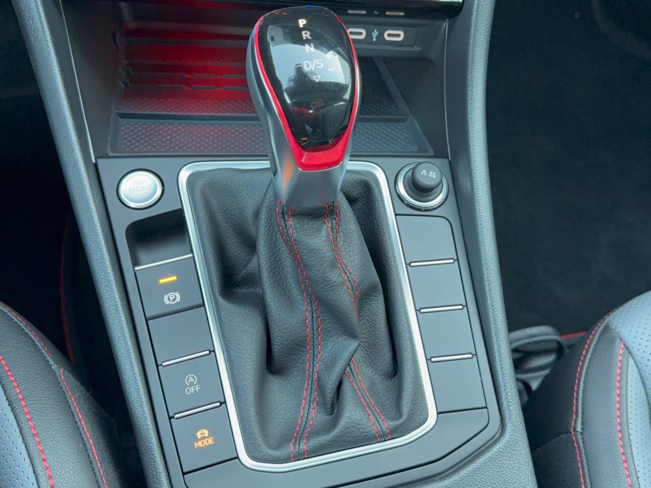 New 2027 Volkswagen Jetta GLI Autobahn FWD image 21